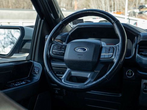 Used 2023 Ford F150 Lightning Lariat image 20