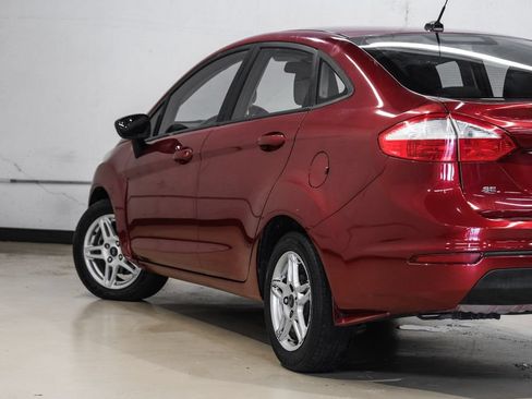 Used 2017 Ford Fiesta SE FWD image 13