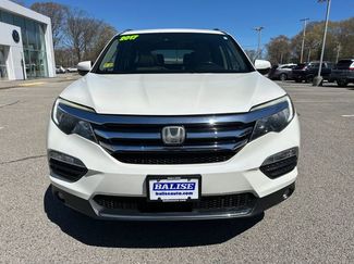 Used 2017 Honda Pilot Elite video 2