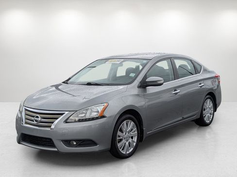 Used 2013 Nissan Sentra SL w/ Navigation Pkg image 1