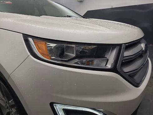 Used 2018 Ford Edge Titanium w/ Technology Package image 13
