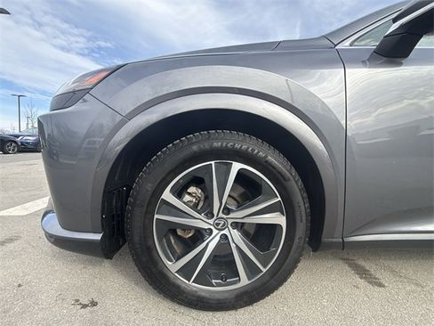 Used 2023 Lexus RX 350h image 10