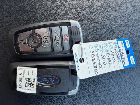 Used 2025 Ford F150 Lariat w/ Equipment Group 502A High AWD/4WD image 12