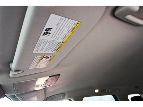 Certified 2025 Nissan Pathfinder SV FWD image 32