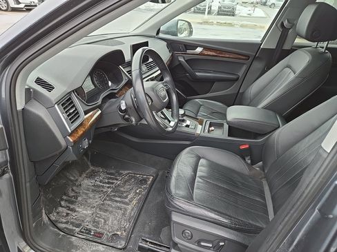 Used 2018 Audi Q5 2.0T Premium w/ Convenience Package image 6