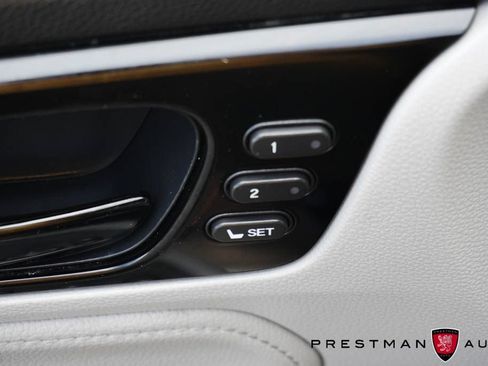 Used 2024 Honda Odyssey Touring image 11