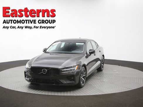 Used 2024 Volvo S60 B5 Core AWD/4WD image 57