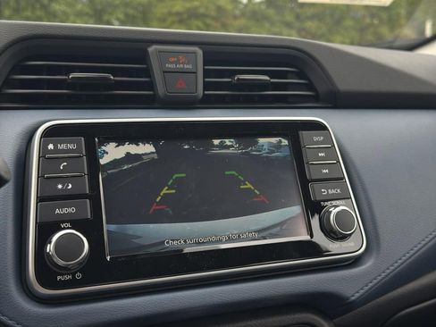 New 2025 Nissan Versa SV image 24