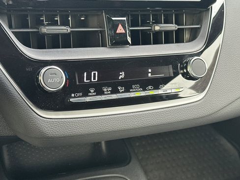 Certified 2026 Toyota Corolla SE image 18