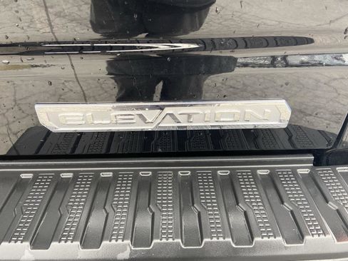 Used 2024 GMC Sierra 1500 Elevation w/ Elevation Premium Package AWD/4WD image 39