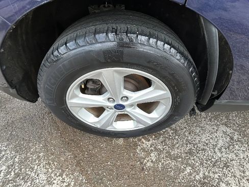 Used 2016 Ford Edge SE FWD image 38