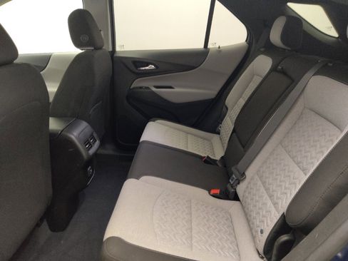 Used 2022 Chevrolet Equinox LT FWD image 18
