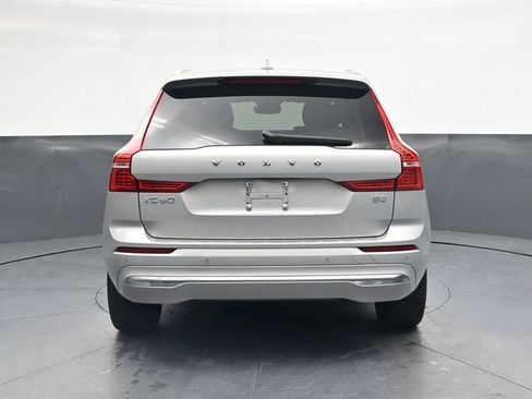 Used 2022 Volvo XC60 B5 Inscription w/ Protection Package Premier FWD image 5