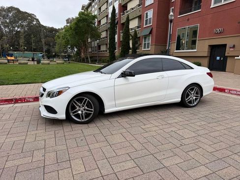Used 2016 Mercedes-Benz E 400 4MATIC Coupe image 4