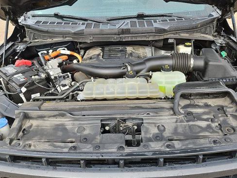 Used 2021 Ford F150 Lariat image 27