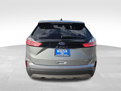 Used 2023 Ford Edge SEL AWD/4WD image 5