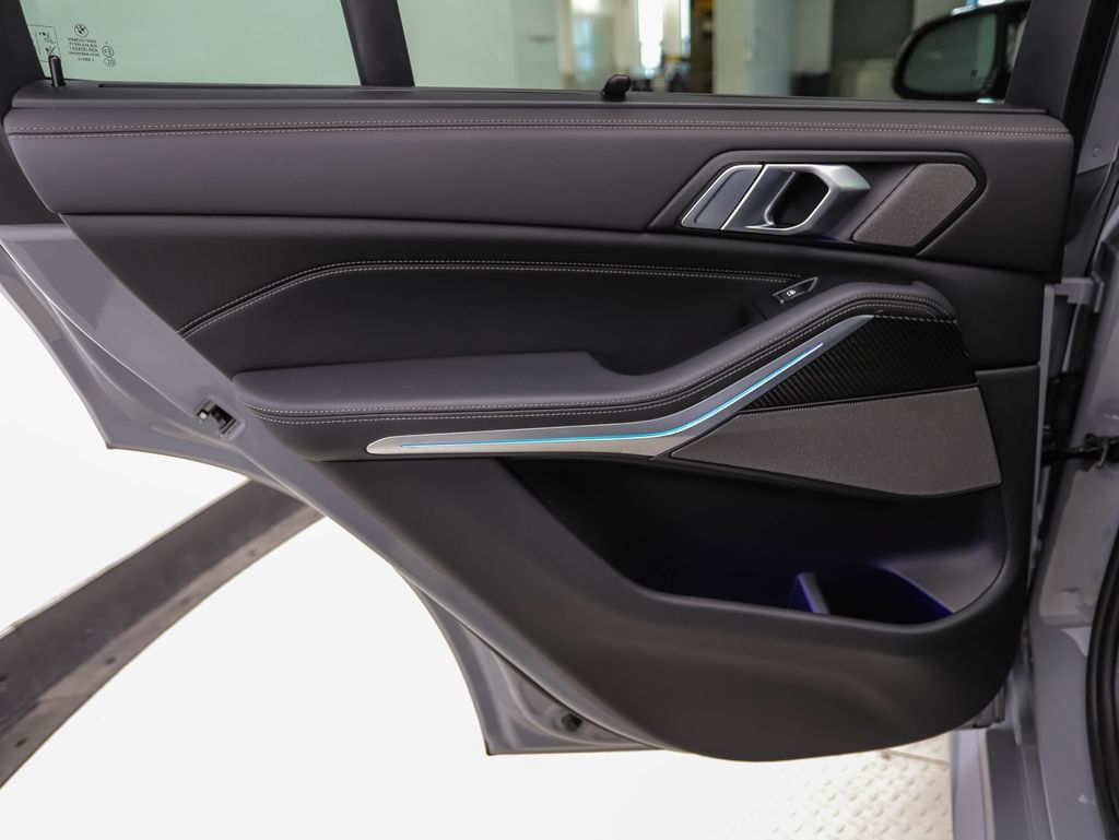 Certified 2024 BMW X5 M60i AWD/4WD image 20