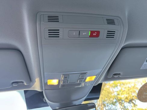 Certified 2025 Volkswagen Taos S image 27