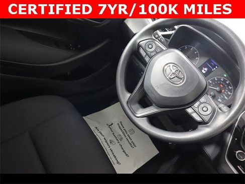 Used 2025 Toyota Corolla LE image 14