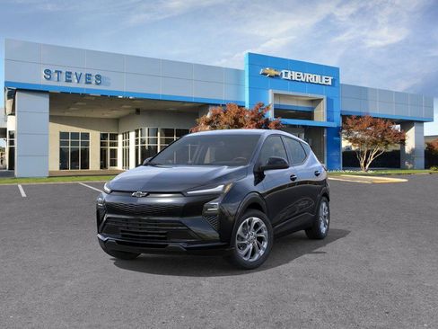 New 2027 Chevrolet Bolt LT w/ Comfort Package FWD image 8