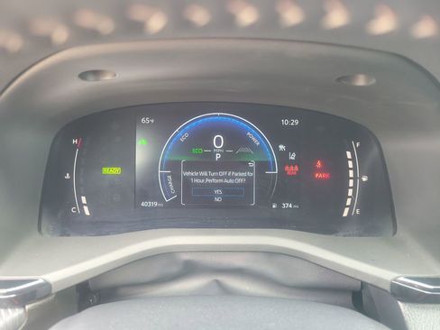 Certified 2025 Toyota Camry SE image 32