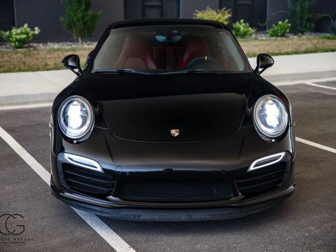 Used 2014 Porsche 911 Turbo S AWD/4WD image 41