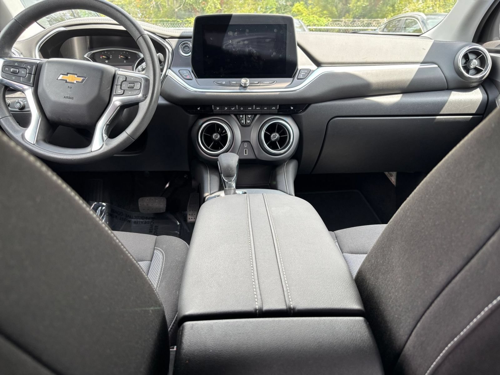 Used 2026 Chevrolet Blazer LT FWD image 40
