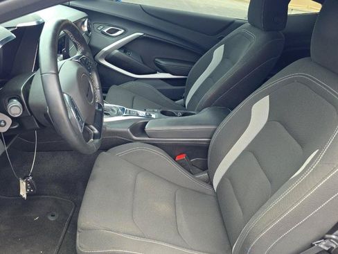 Used 2024 Chevrolet Camaro LT RWD image 17