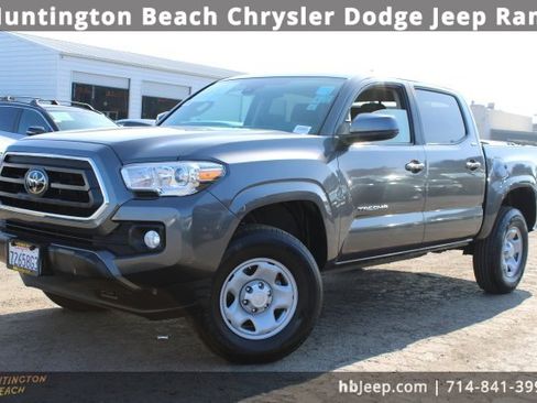 Used 2022 Toyota Tacoma SR5 image 8