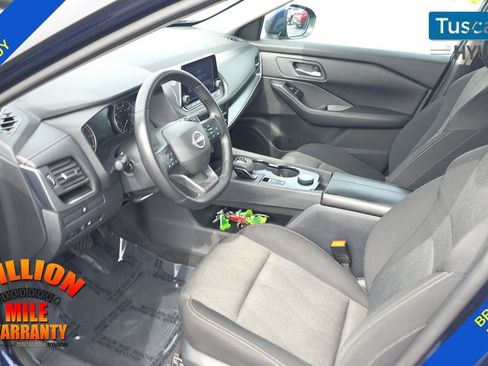Used 2025 Nissan Rogue SV AWD/4WD image 23