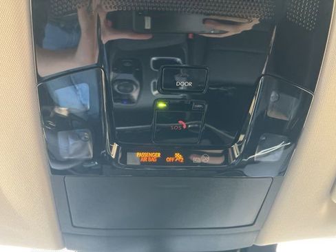 Used 2024 Lexus RZ 300e Premium w/ Accessory Package (Z1) image 33