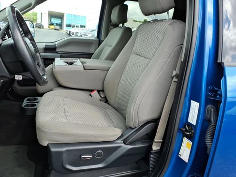 Used 2017 Ford F150 XLT w/ Equipment Group 301A Mid AWD/4WD image 13