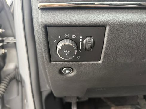 Used 2019 Jeep Grand Cherokee High Altitude image 17