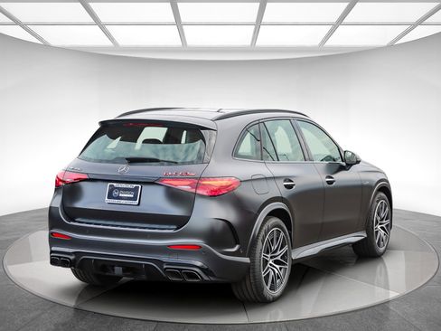 New 2025 Mercedes-Benz GLC 63 AMG S image 4