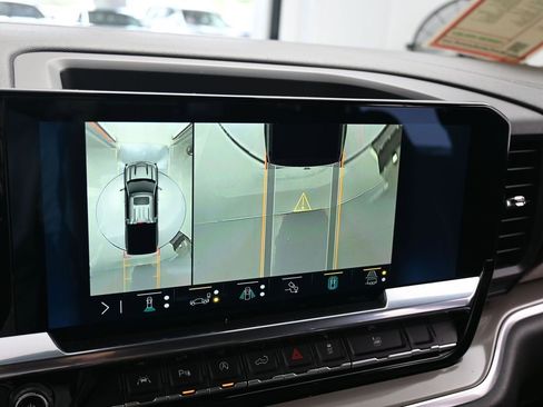 Used 2022 Chevrolet Silverado 1500 High Country image 28