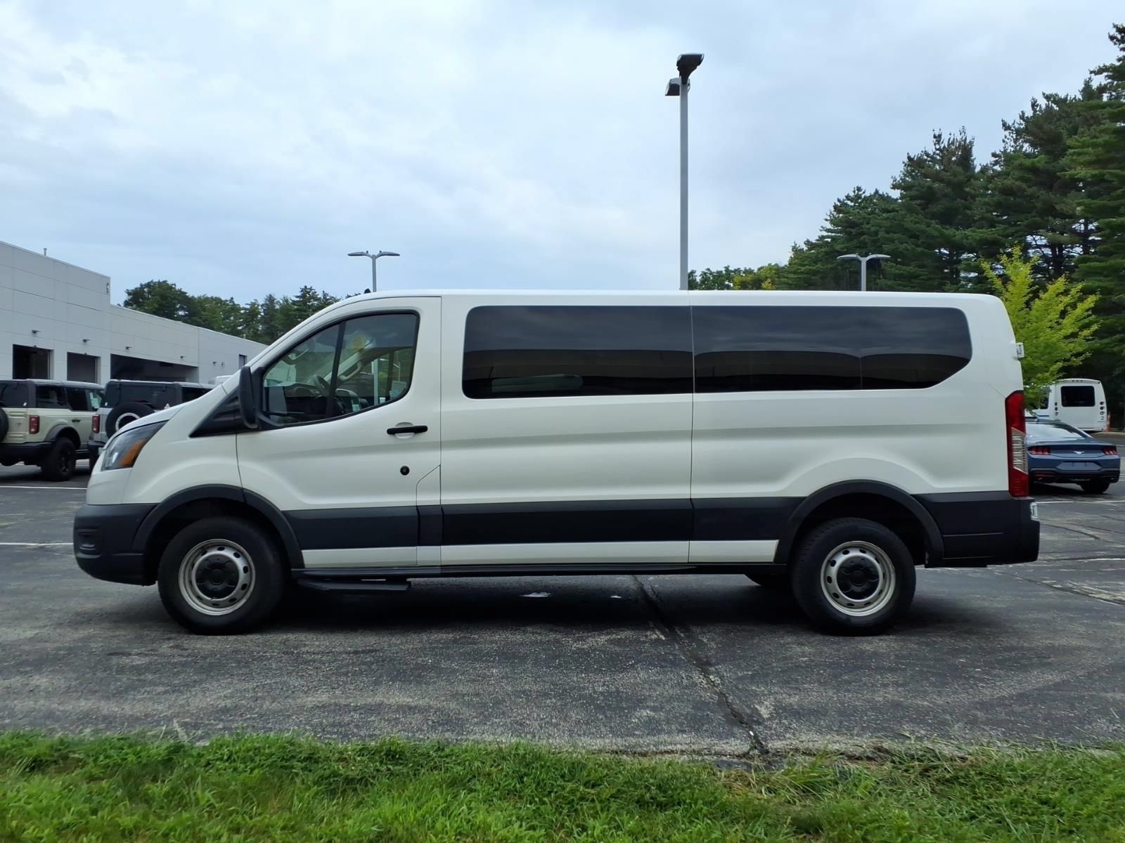 Used 2024 Ford Transit 350 XL RWD image 5