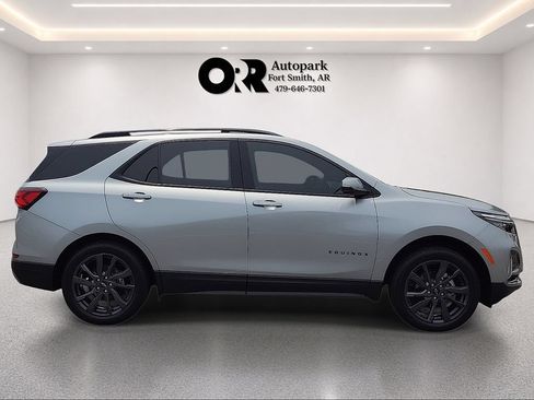 Used 2024 Chevrolet Equinox RS w/ RS Leather Package AWD/4WD image 6