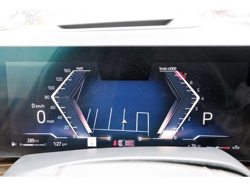 Used 2025 BMW X5 xDrive40i AWD/4WD image 14