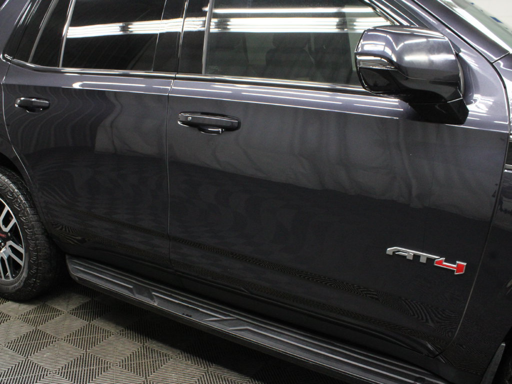 Used 2024 GMC Yukon AT4 w/ Technology Package AWD/4WD image 43