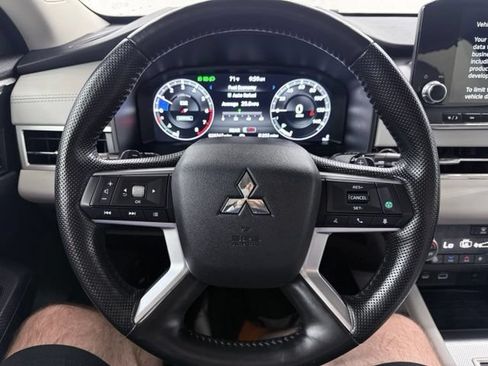 Used 2024 Mitsubishi Outlander SEL AWD/4WD image 24
