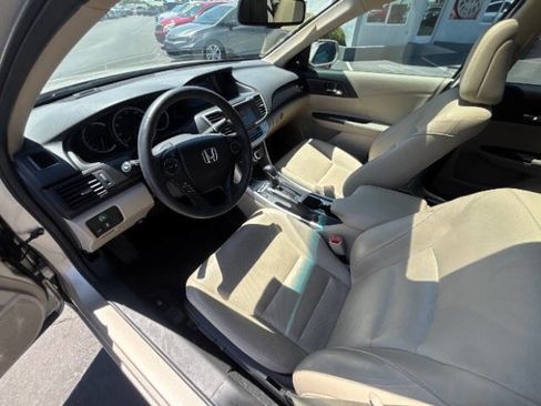 Used 2015 Honda Accord EX-L image 12