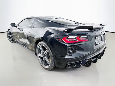 Used 2024 Chevrolet Corvette Stingray Coupe w/ Z51 Performance Package image 5
