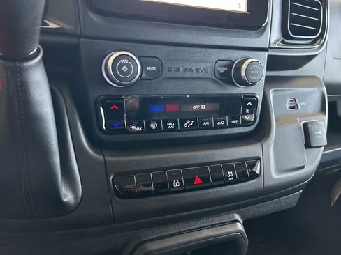 New 2026 RAM ProMaster 2500 w/ Convenience Group image 42