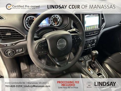 Used 2022 Jeep Cherokee Trailhawk w/ Sun, Sound & Nav Group AWD/4WD image 19