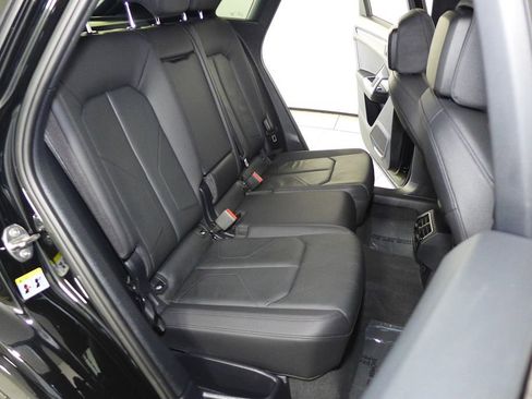 Used 2021 Audi Q3 2.0T Premium Plus w/ Premium Plus Package image 20