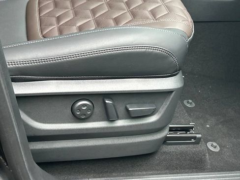 New 2026 Nissan Armada Platinum RWD image 41