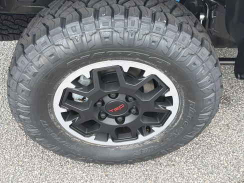 New 2026 Toyota Tacoma TRD Off-Road AWD/4WD image 25