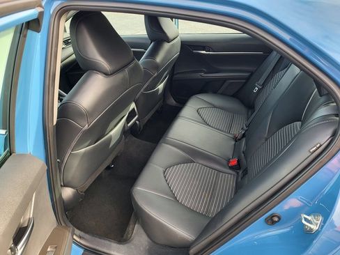 Used 2023 Toyota Camry SE image 13