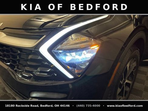 Certified 2023 Kia Sportage EX AWD/4WD image 11