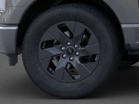 New 2025 Ford F150 Lightning Flash image 19
